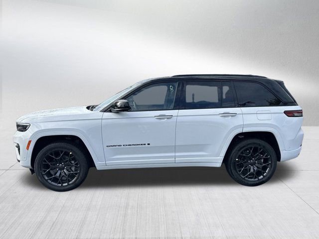 New 2025 Jeep Grand Cherokee Summit image 8