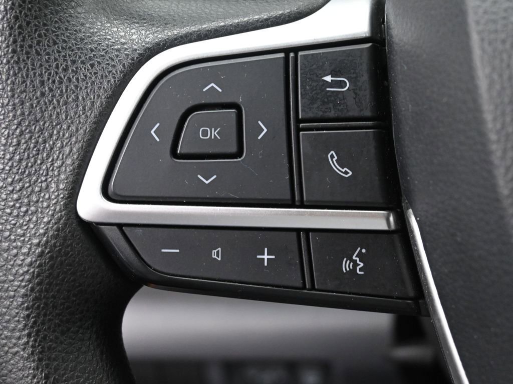 Certified 2021 Toyota Sienna LE FWD image 16