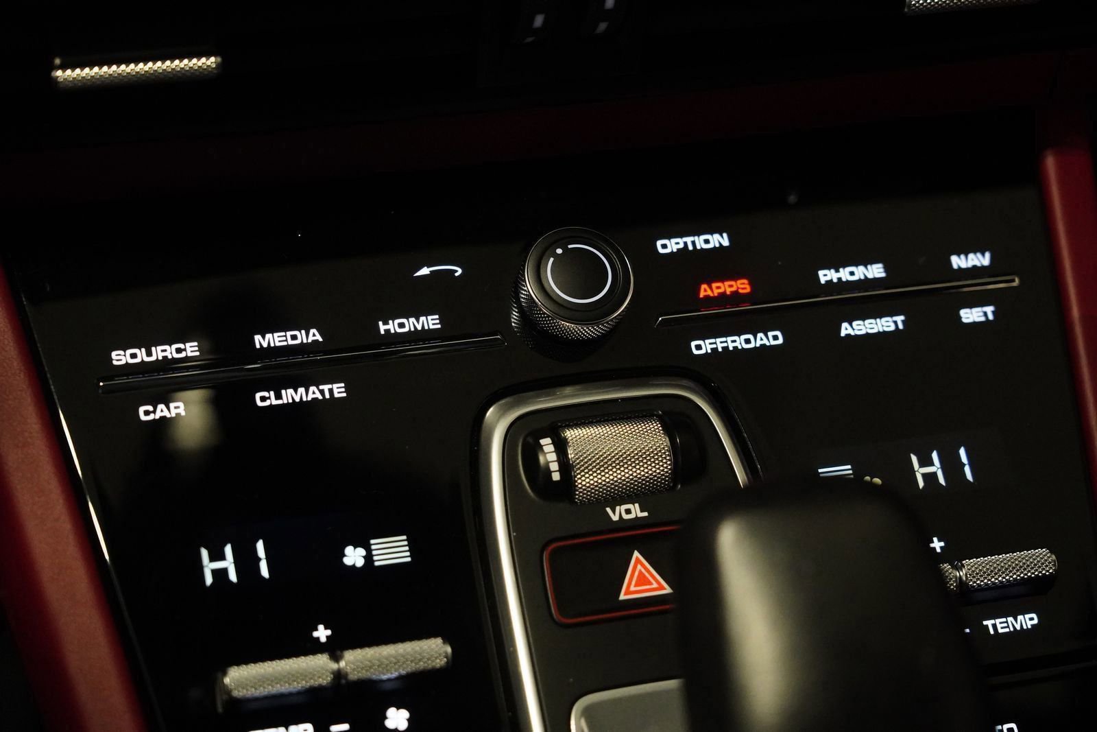 Used 2022 Porsche Cayenne Turbo S image 28