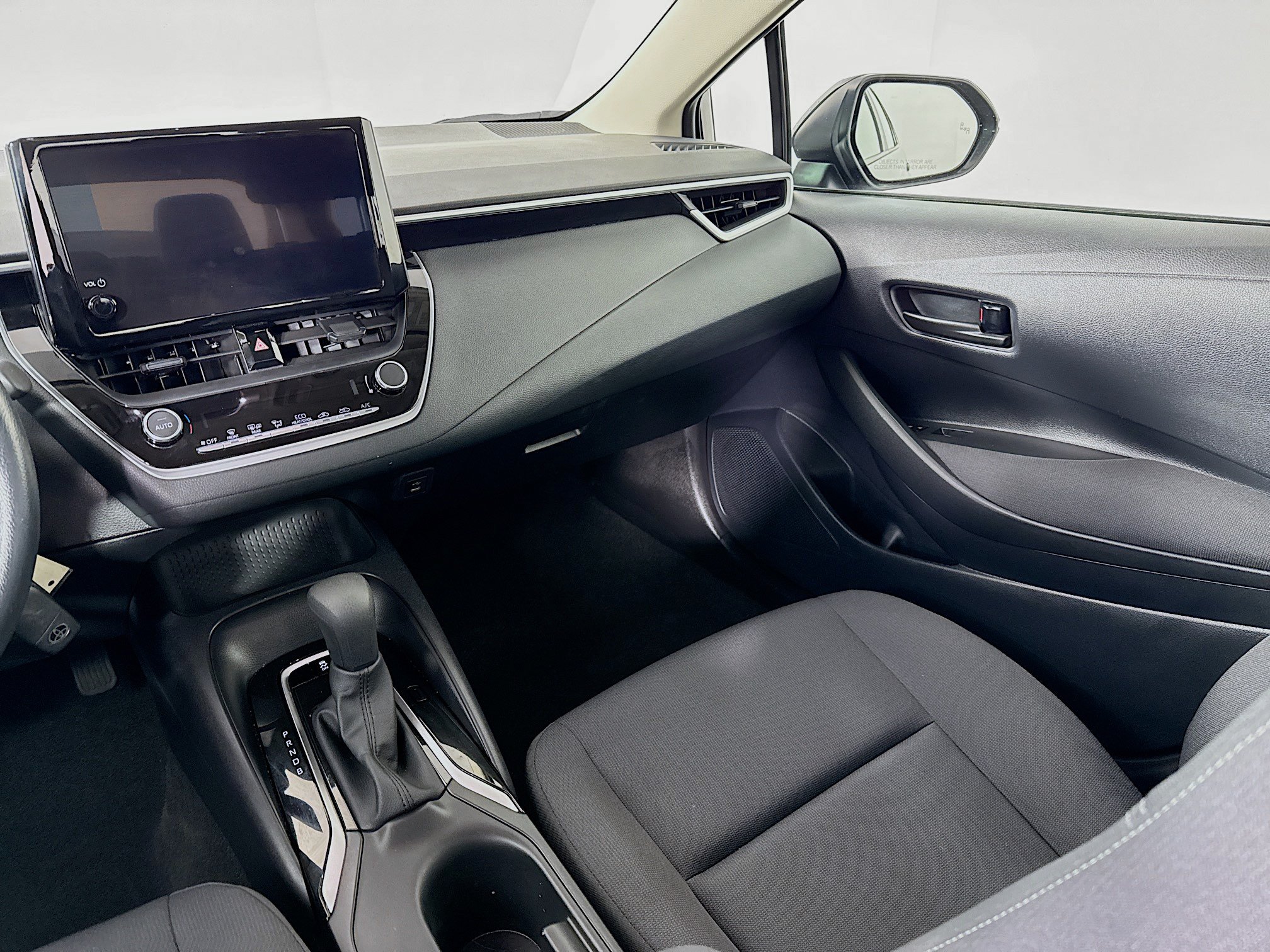 Certified 2026 Toyota Corolla LE FWD image 21