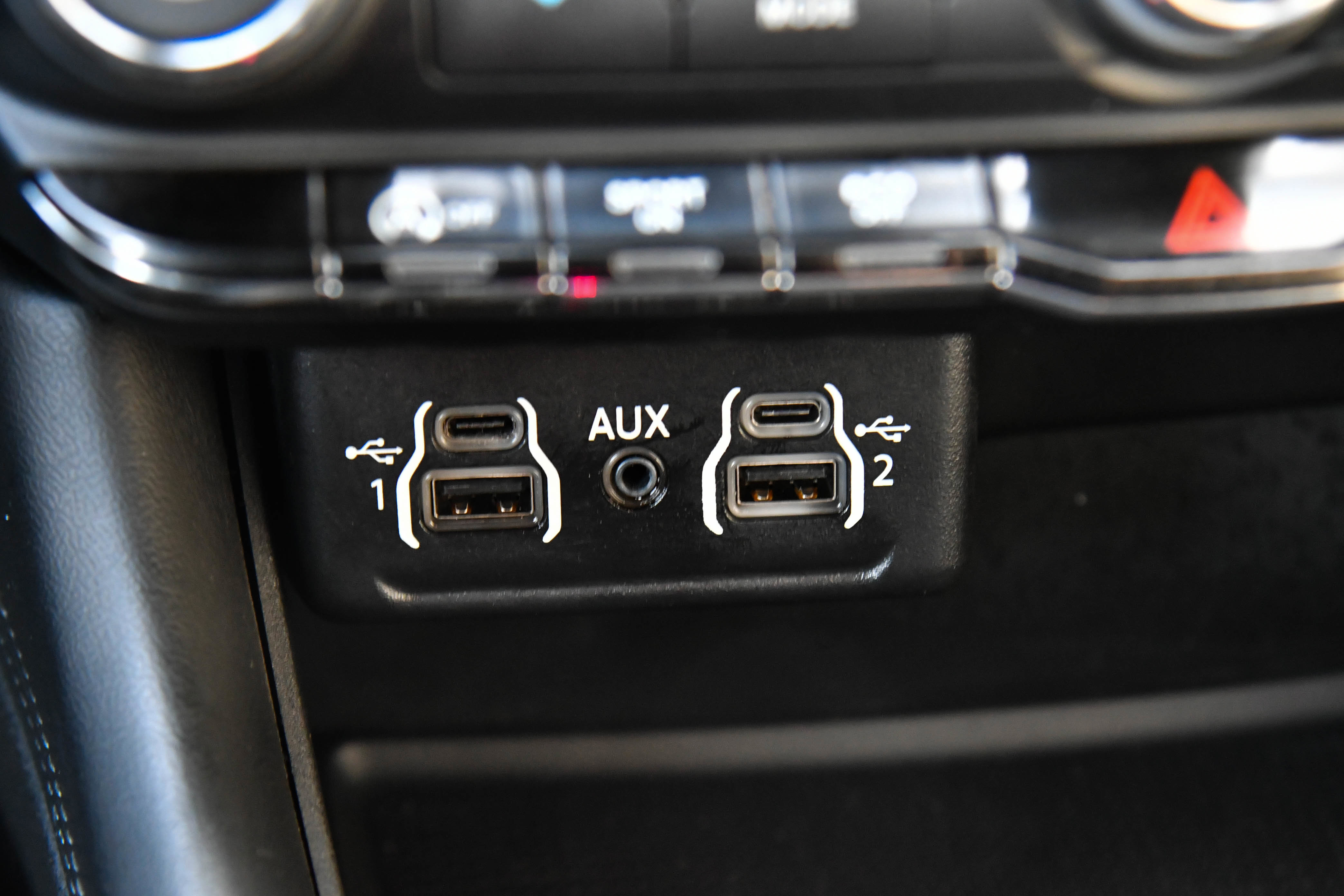 Used 2022 Dodge Durango GT image 27