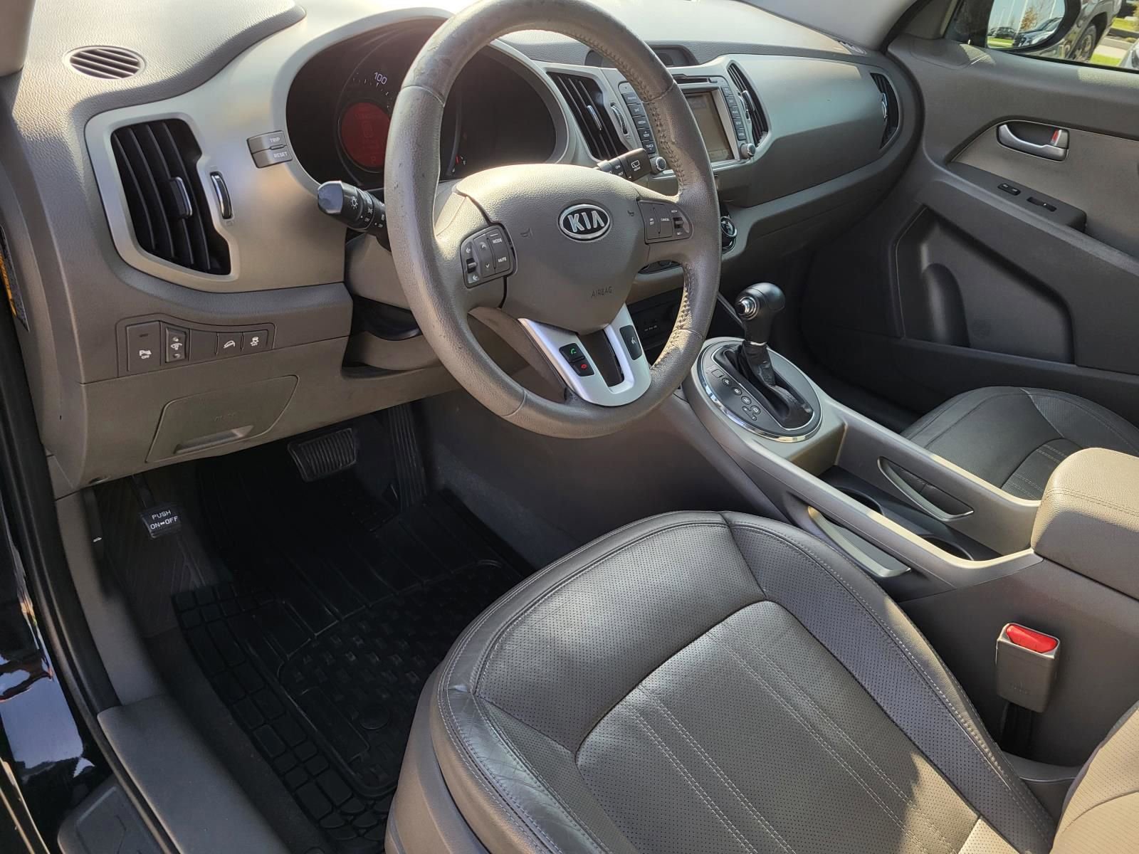 Used 2012 Kia Sportage EX w/ EX Premium Pkg image 17