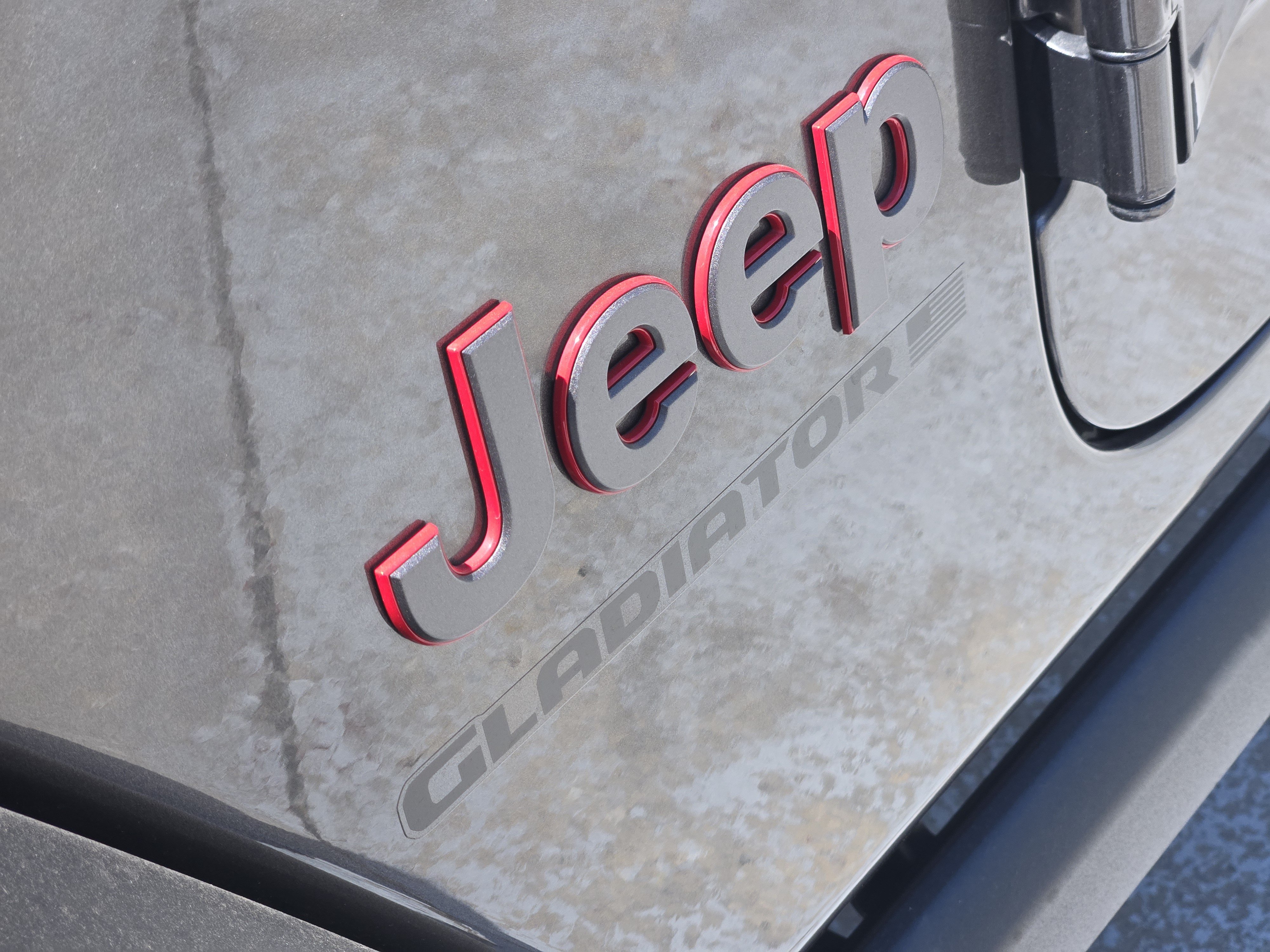 Used 2024 Jeep Gladiator Rubicon w/ Convenience Group AWD/4WD image 12
