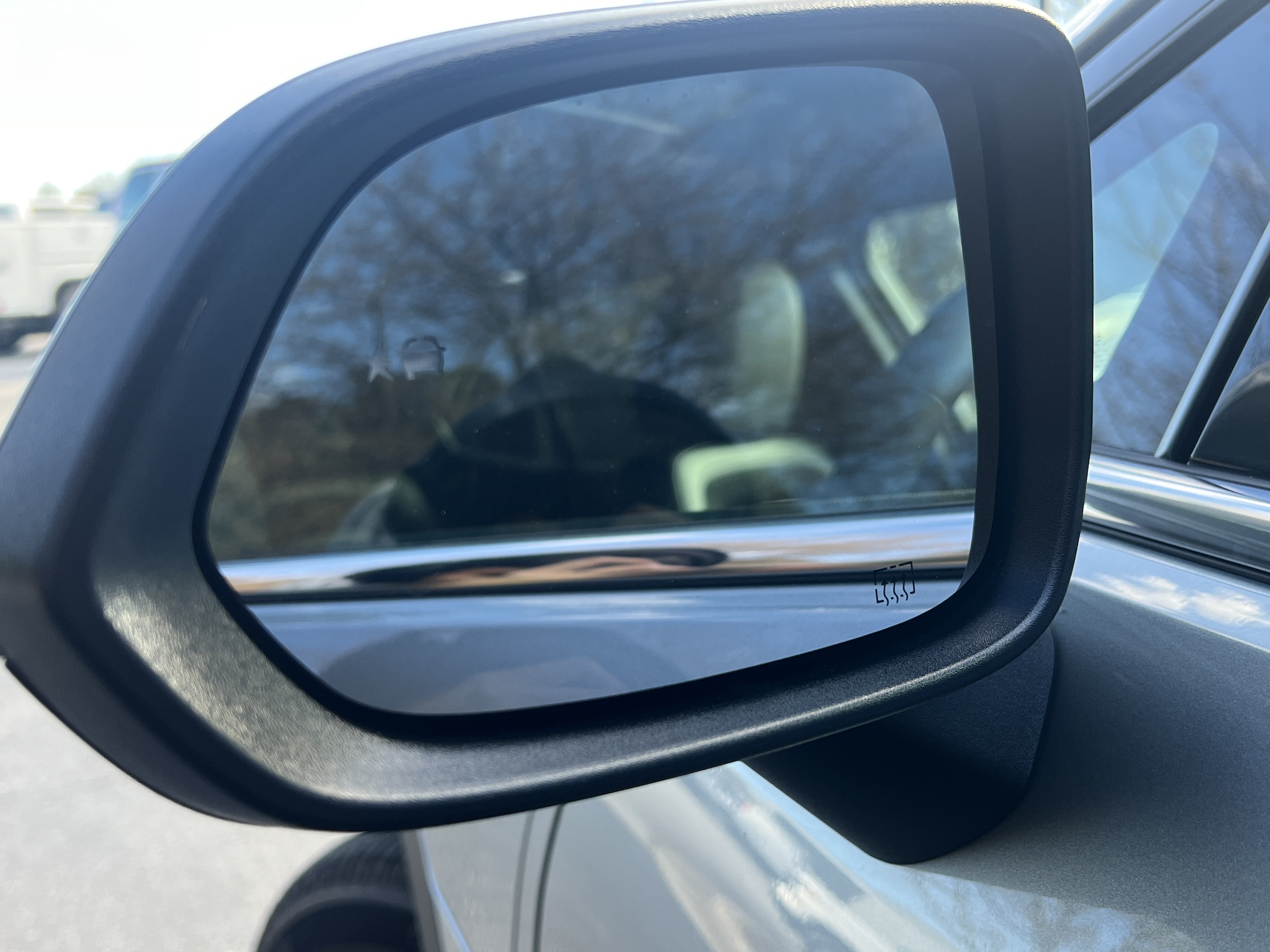 New 2026 Chevrolet Equinox EV LT AWD/4WD image 37