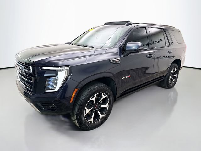 Used 2025 GMC Yukon AT4 w/ AT4 Premium Package image 3