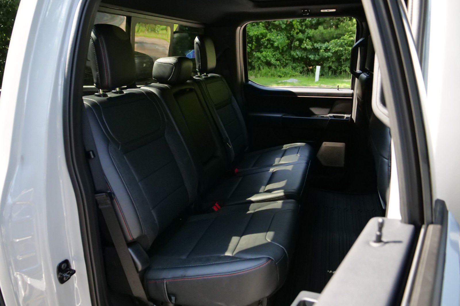 Used 2026 Ford F150 Raptor AWD/4WD image 47
