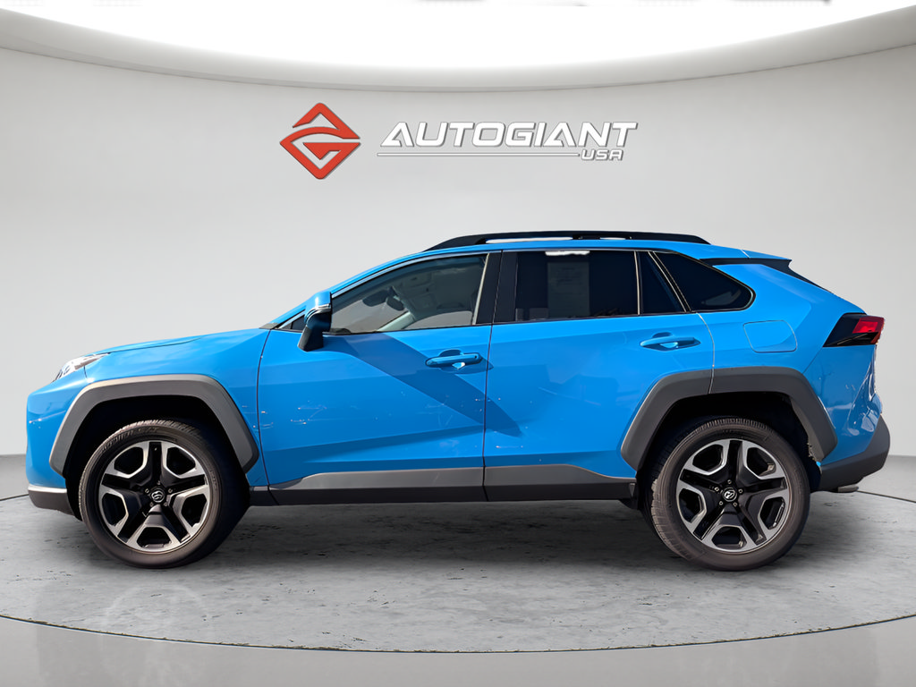 Used 2020 Toyota RAV4 Adventure AWD/4WD image 3