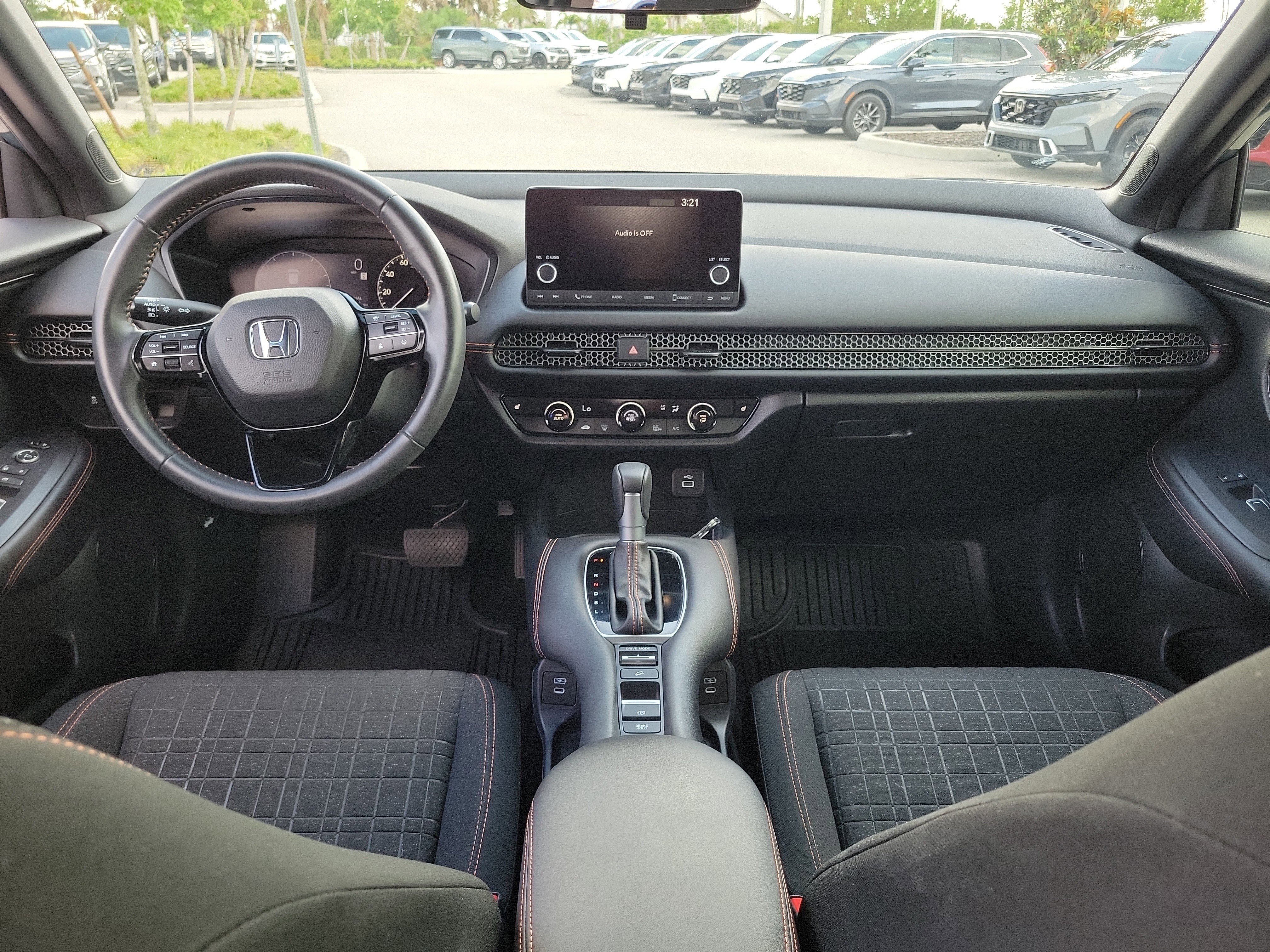 Used 2024 Honda HR-V Sport image 15