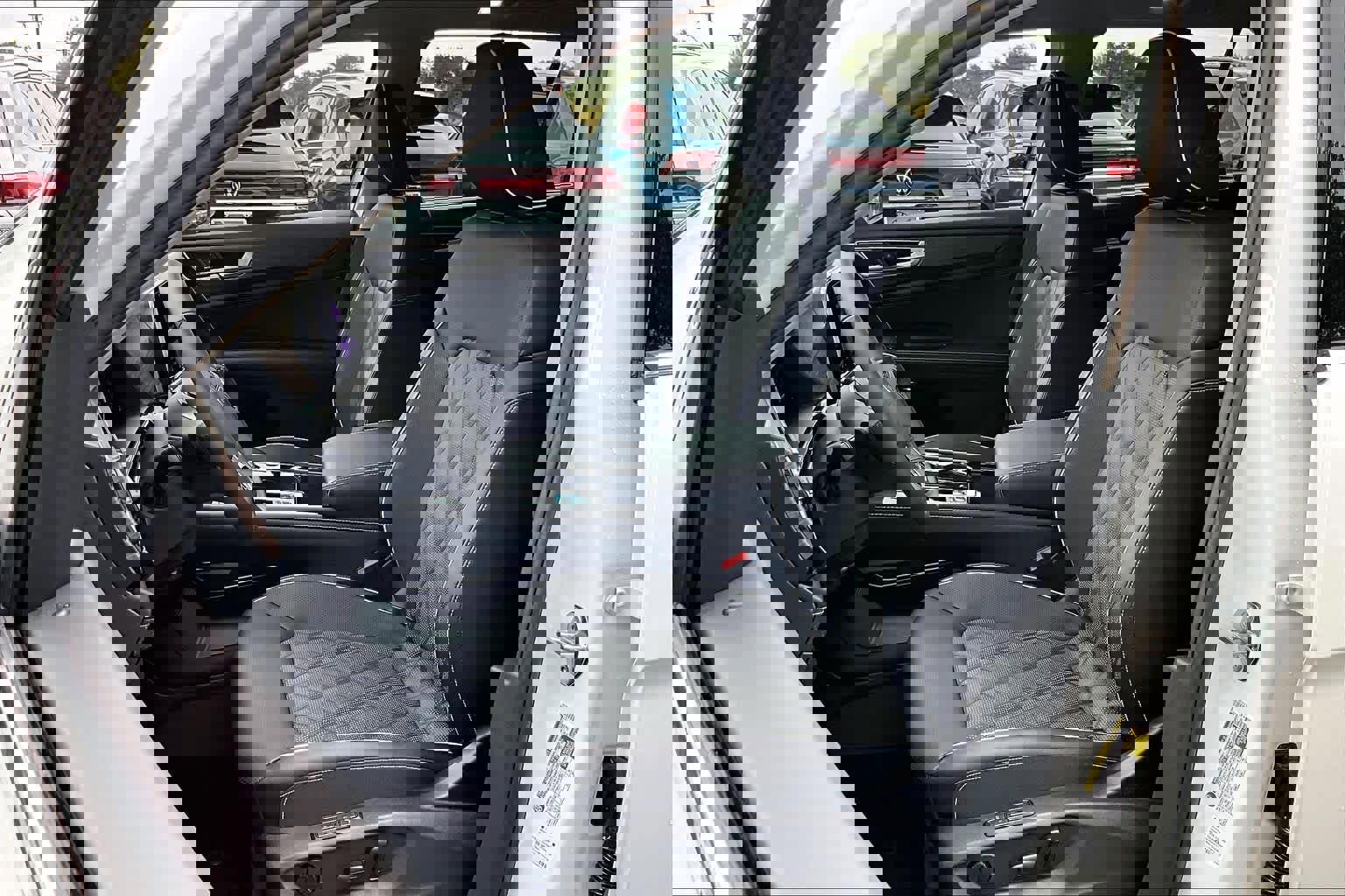 New 2026 Volkswagen Atlas SEL Premium R-Line image 9