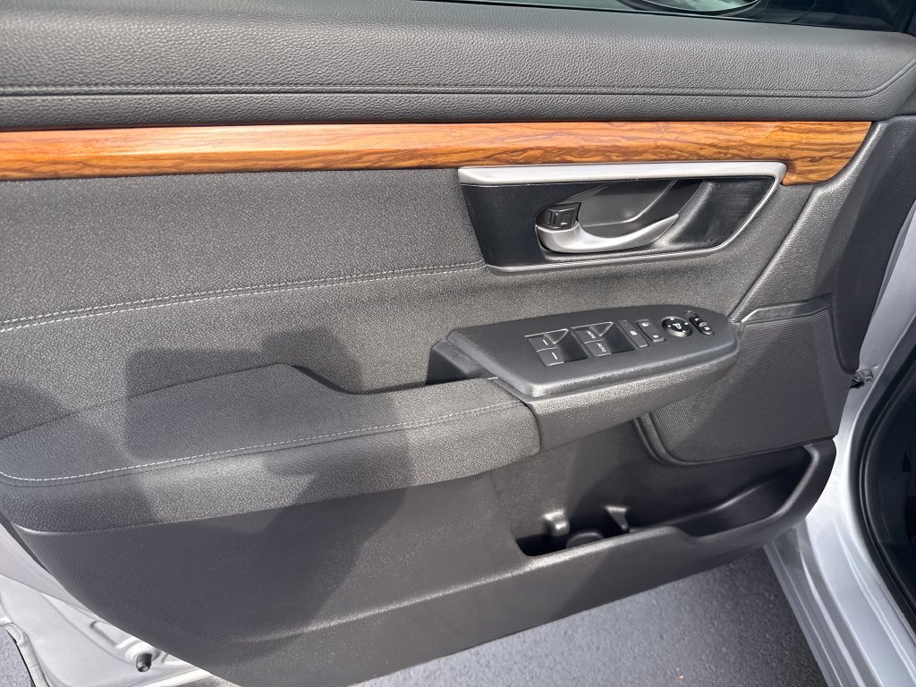 Used 2018 Honda CR-V EX image 9