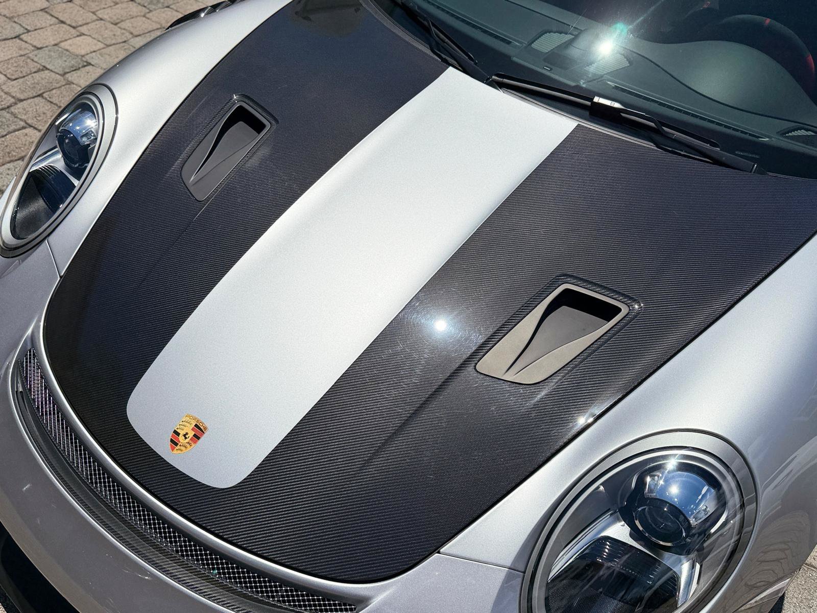 Used 2018 Porsche 911 GT2 RS RWD image 5