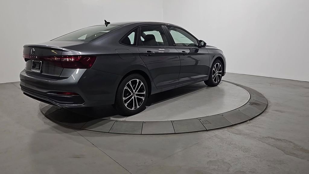 New 2026 Volkswagen Jetta Sport FWD image 5