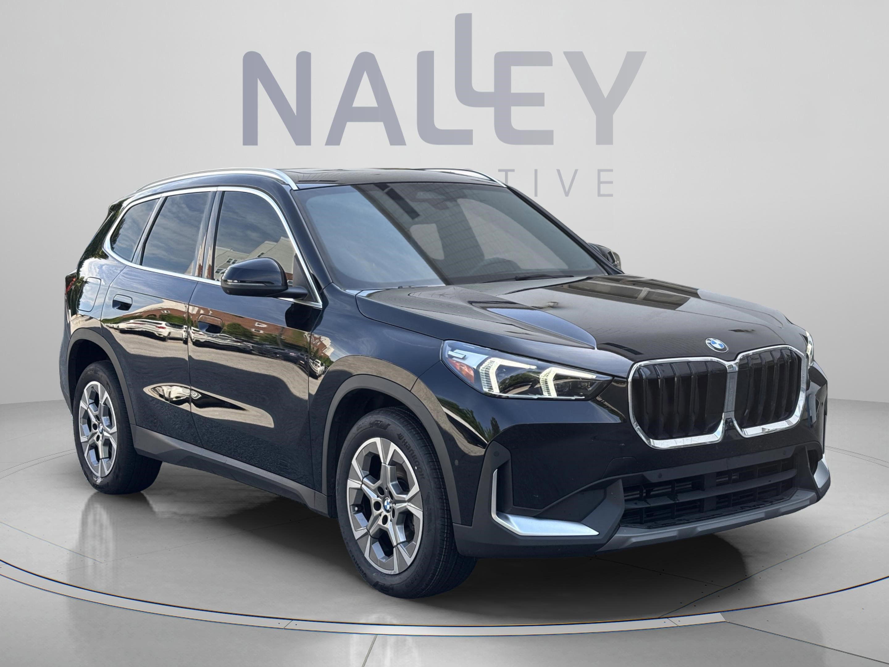 Used 2023 BMW X1 xDrive28i w/ Premium Package AWD/4WD image 7