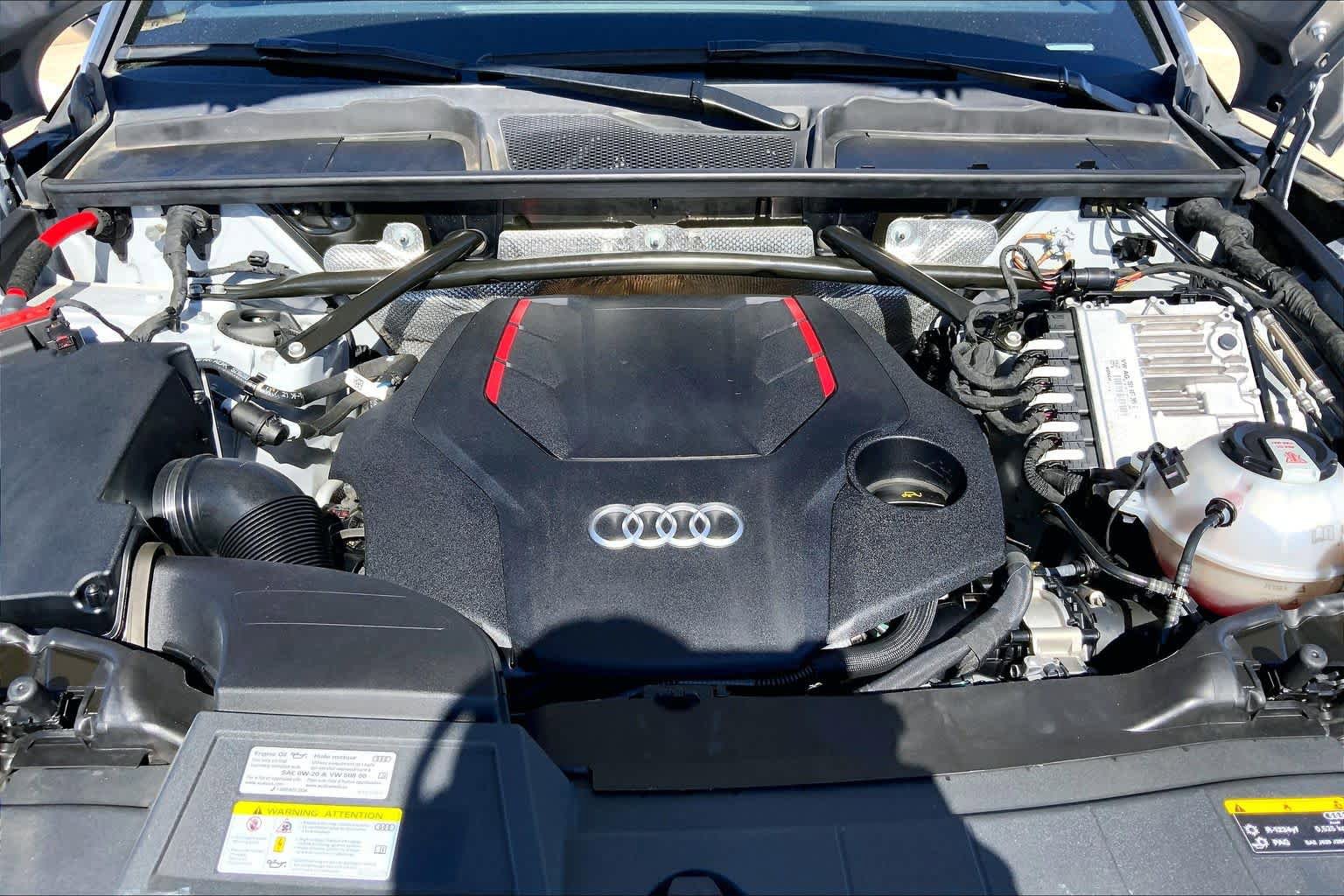 Used 2022 Audi SQ5 Premium Plus w/ Premium Plus Package AWD/4WD image 32