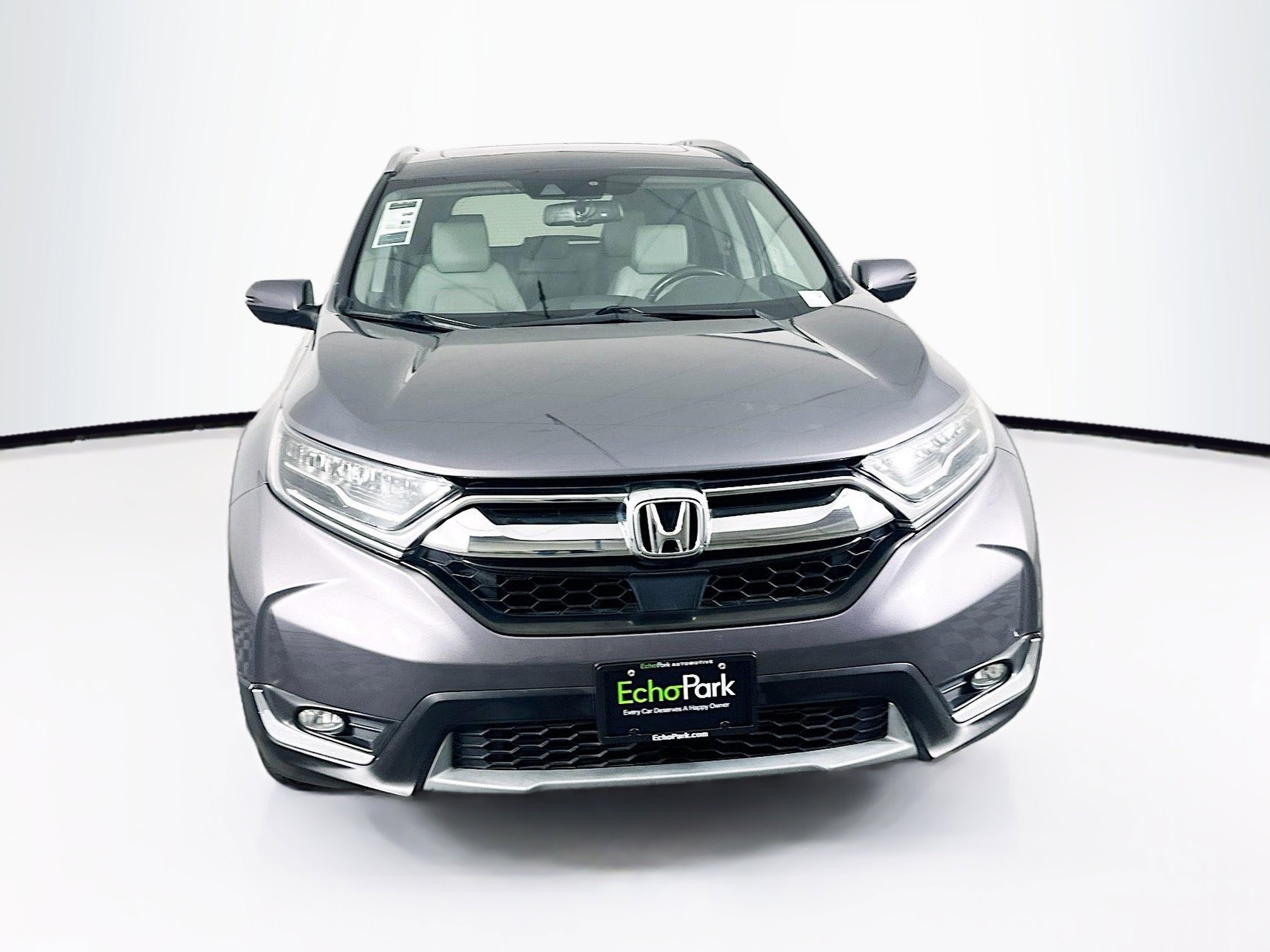 Used 2018 Honda CR-V Touring image 2