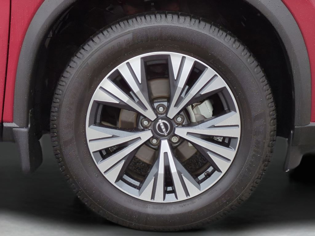 Certified 2022 Nissan Rogue SV image 11