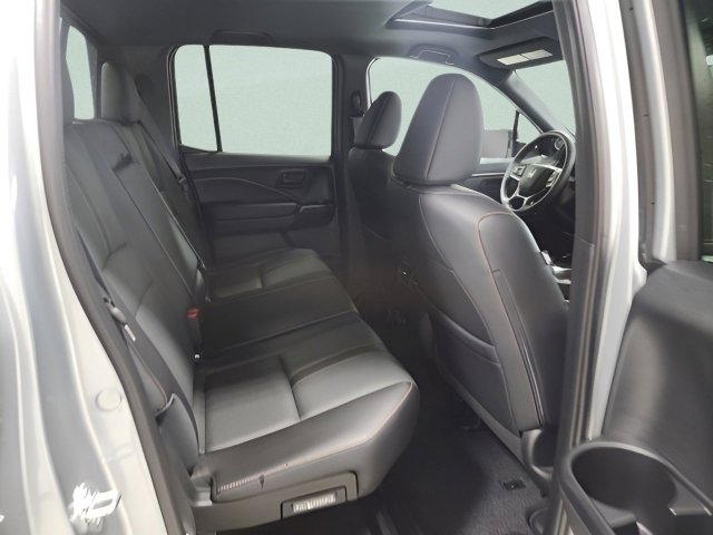 Used 2025 Honda Ridgeline TrailSport image 19