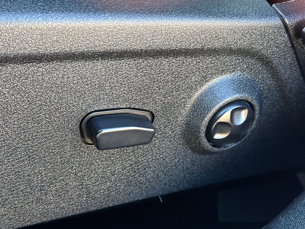 Used 2019 Dodge Journey Crossroad image 22