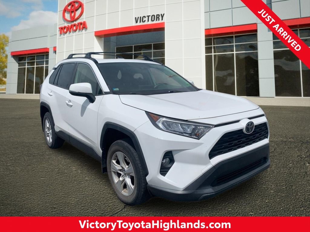 Used 2019 Toyota RAV4 XLE w/ All Weather Liner Package