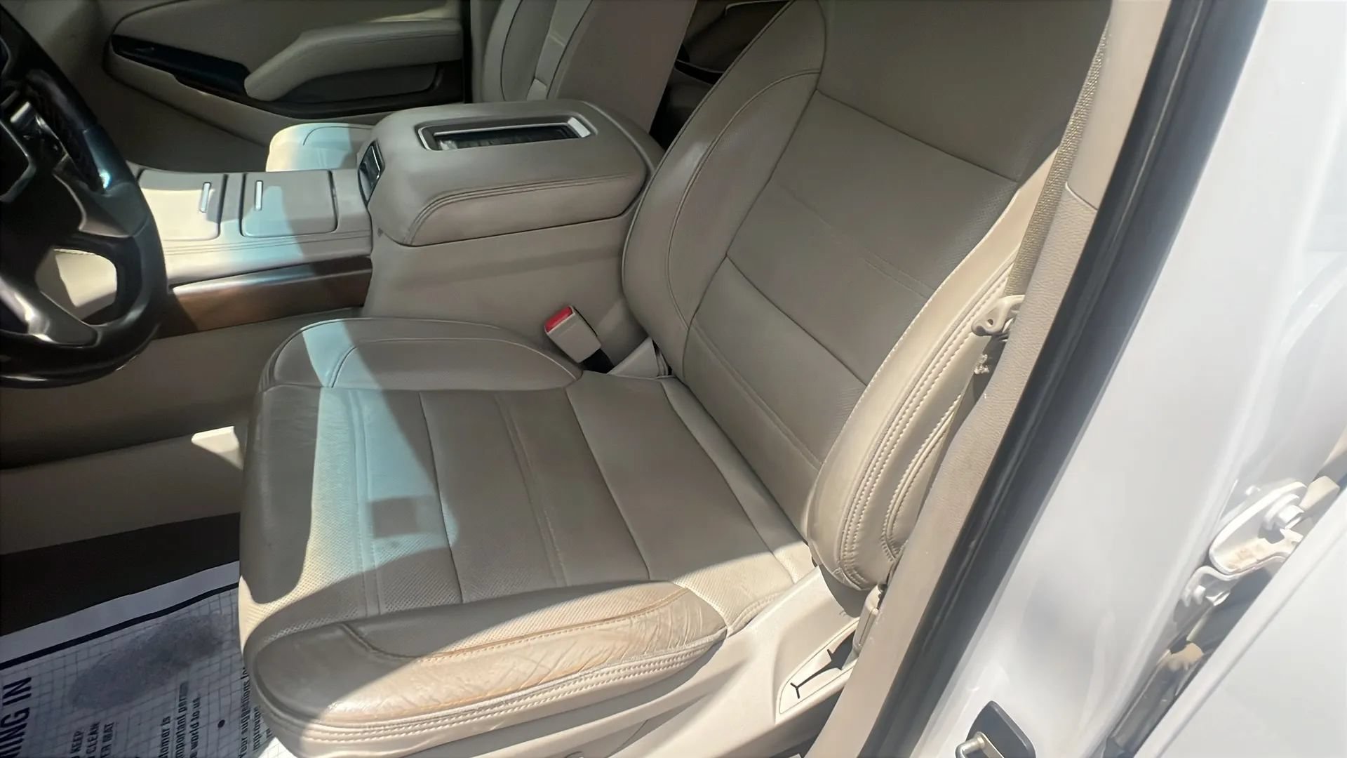 Used 2019 GMC Yukon XL Denali w/ Open Road Package AWD/4WD image 21
