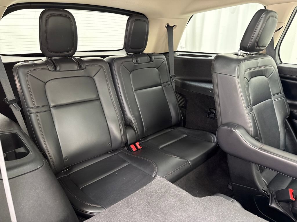 Used 2021 Lincoln Aviator Reserve w/ Equipment Group 208A image 14