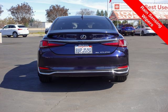 Used 2021 Lexus ES 250 w/ Premium Package image 9