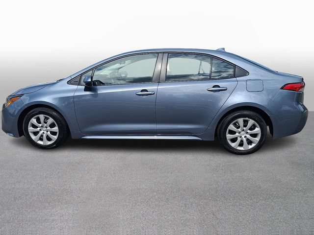 Used 2025 Toyota Corolla LE FWD image 7