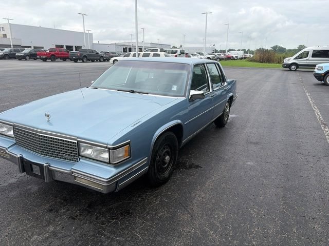 Used 1988 Cadillac De Ville Sedan FWD image 3