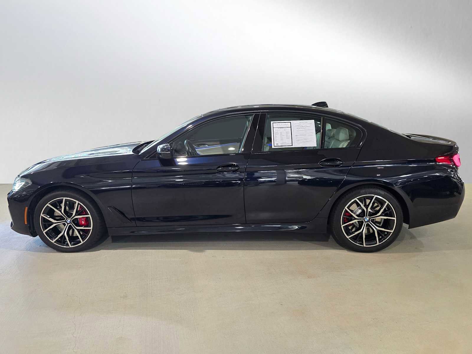Used 2023 BMW 540i xDrive w/ M Sport Package AWD/4WD image 6