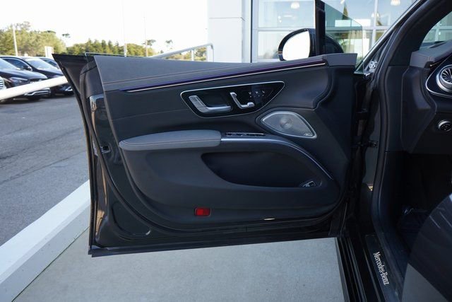 Certified 2024 Mercedes-Benz EQS 450+ 4MATIC Sedan image 16