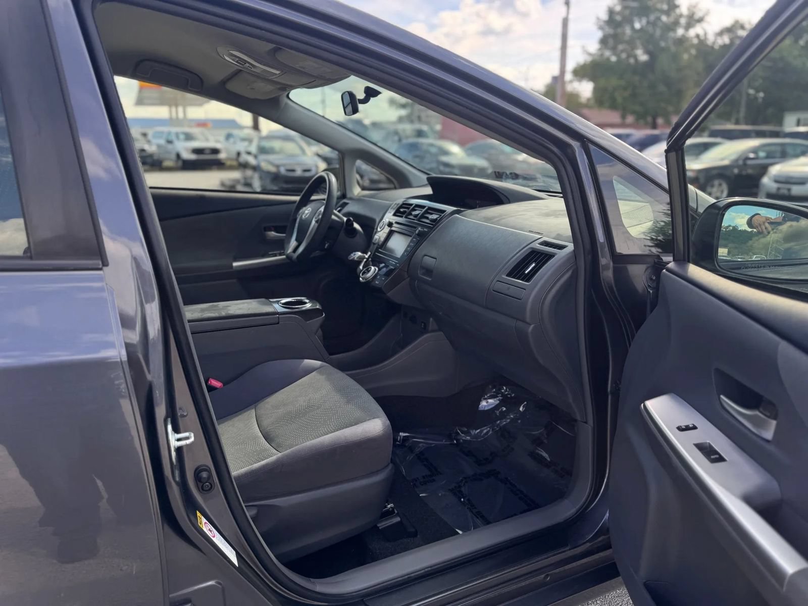 Used 2013 Toyota Prius V Three FWD image 25