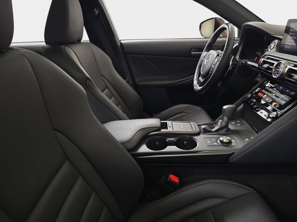 Certified 2022 Lexus IS 350 F Sport w/ Navigation Package AWD/4WD image 10