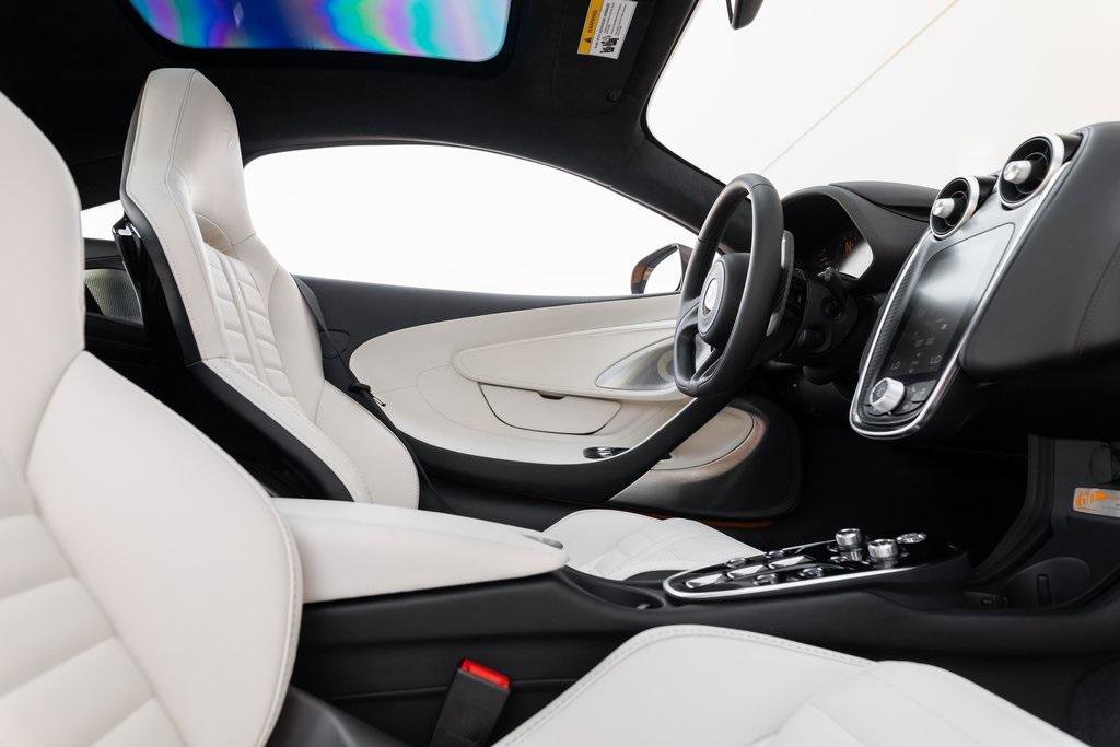 Used 2025 McLaren GTS RWD image 41