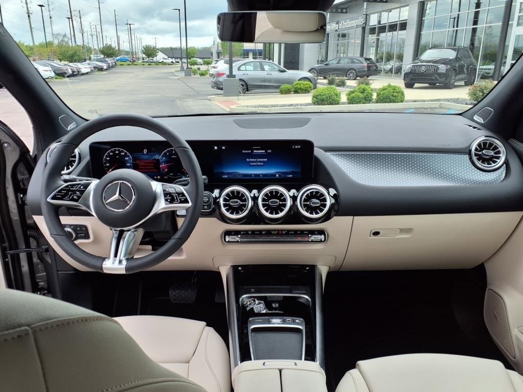 Certified 2025 Mercedes-Benz GLA 250 4MATIC image 20