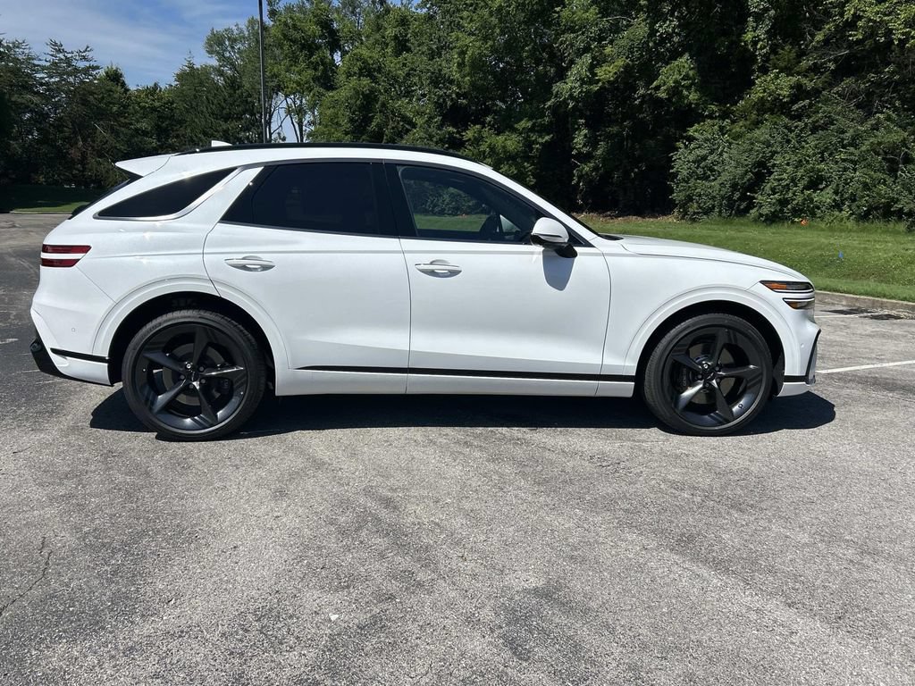 New 2026 Genesis GV70 3.5T Sport Prestige AWD/4WD image 8