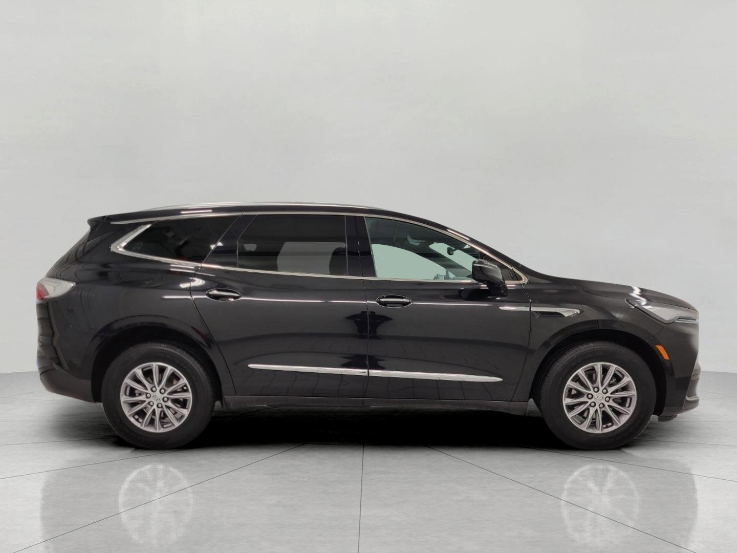 Used 2024 Buick Enclave Premium image 12