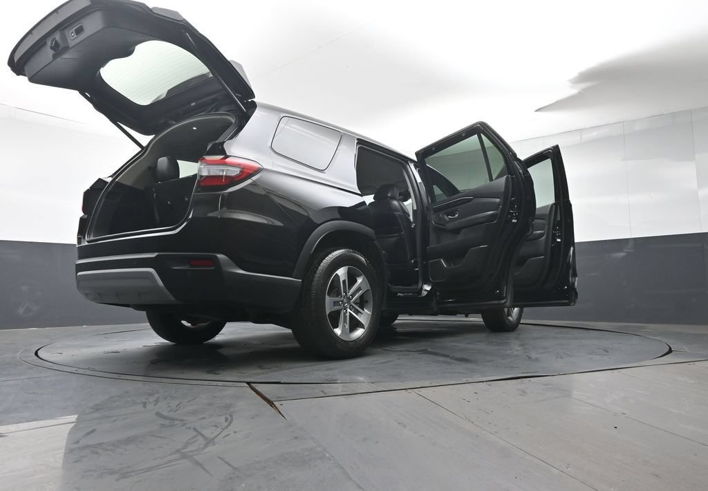 Certified 2024 Honda Pilot EX-L image 51