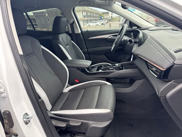 Used 2025 Buick Envision Sport Touring AWD/4WD image 17