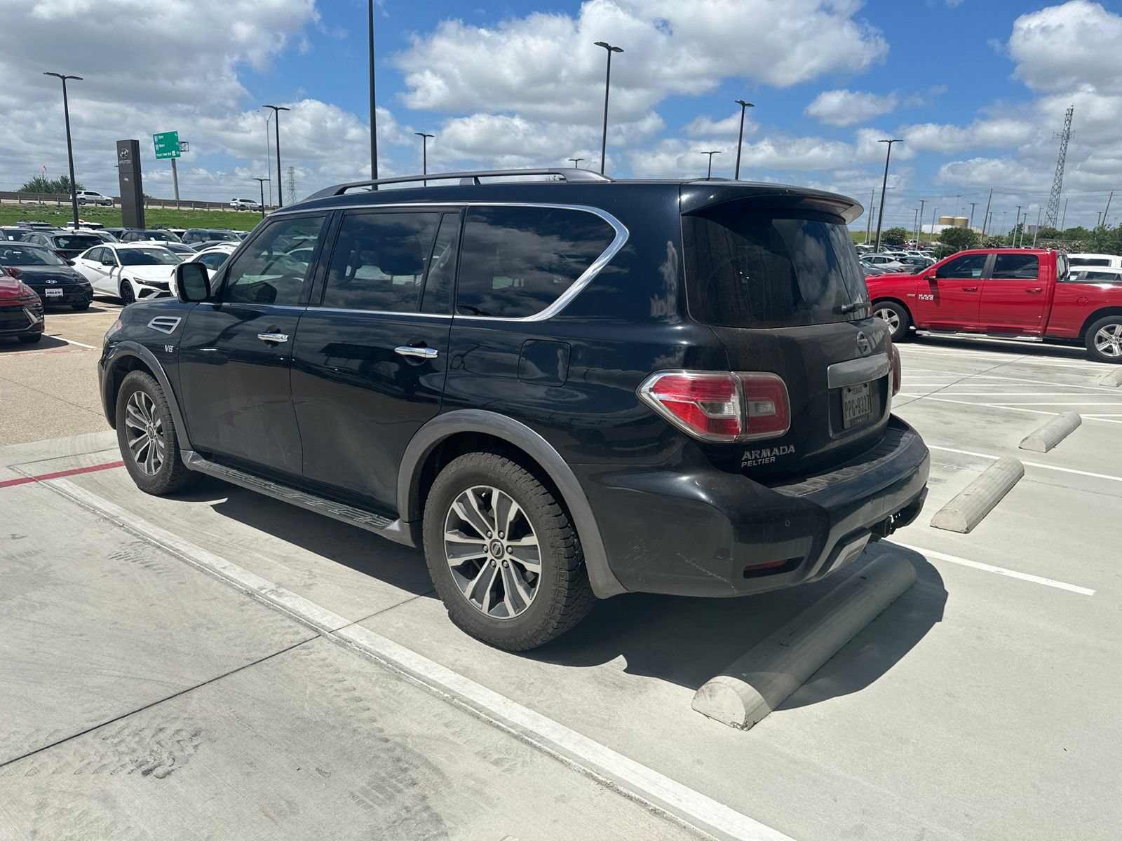 Used 2019 Nissan Armada SL w/ Premium Package RWD image 10