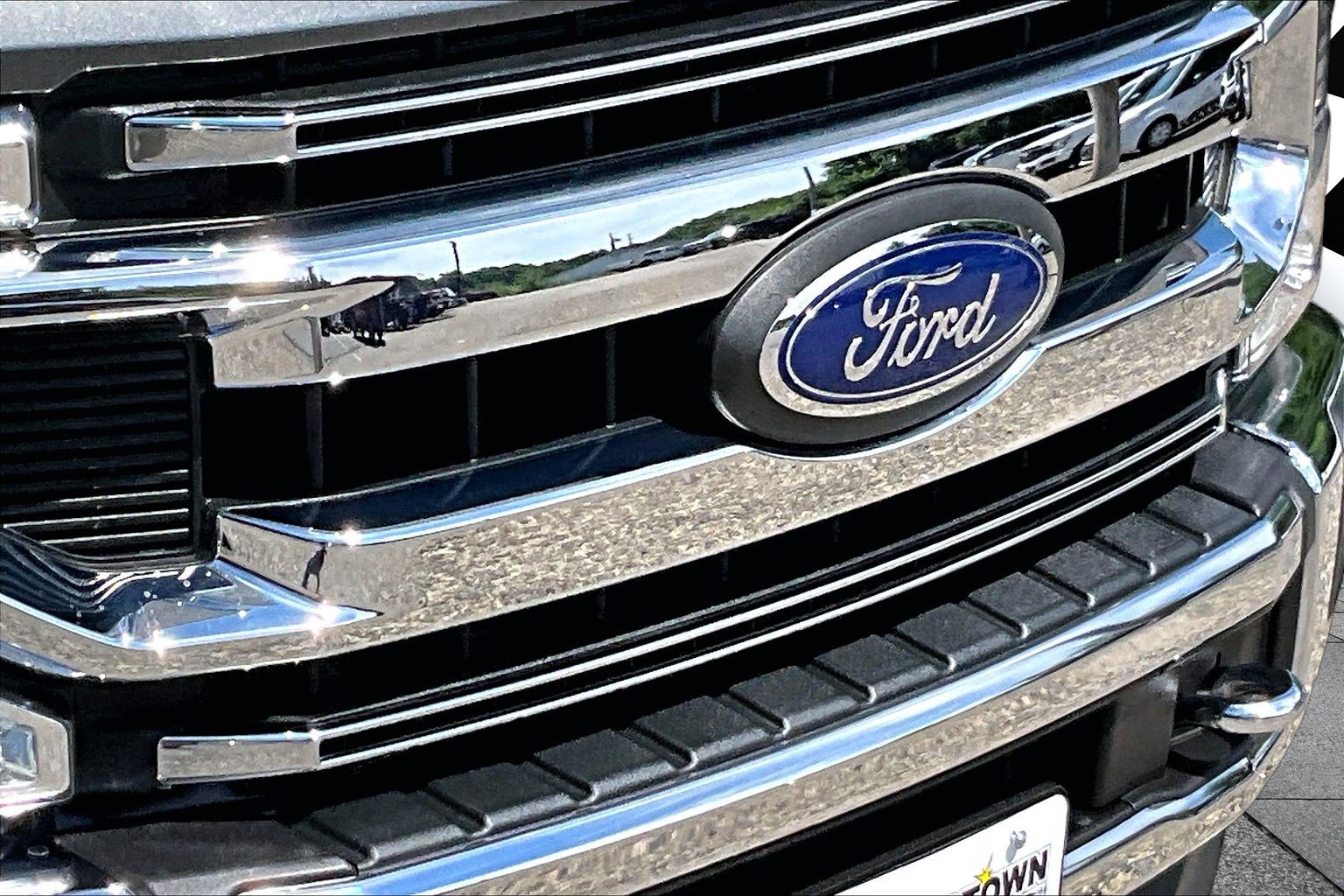 Used 2020 Ford F350 XLT w/ XLT Premium Package AWD/4WD image 29