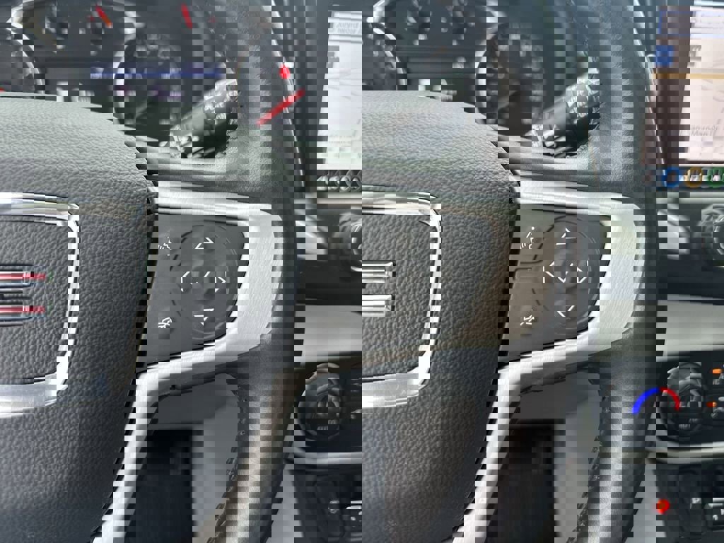 Certified 2021 GMC Terrain SLT w/ Infotainment Package II image 39