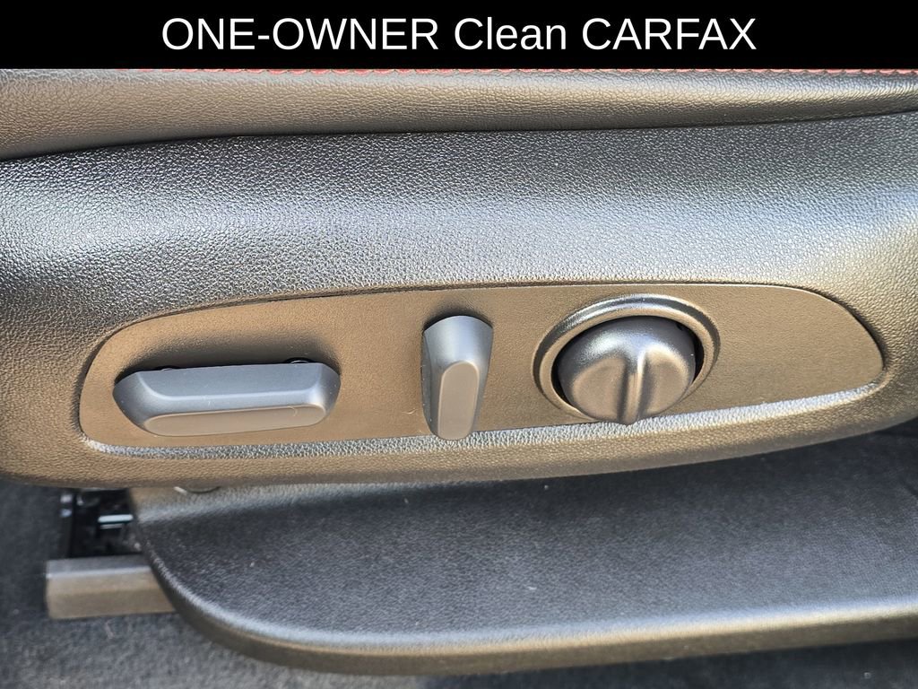 Certified 2023 Chevrolet Traverse RS w/ LPO, Floor Liner Package image 8