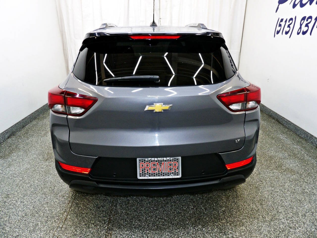 Used 2022 Chevrolet TrailBlazer LT FWD image 5