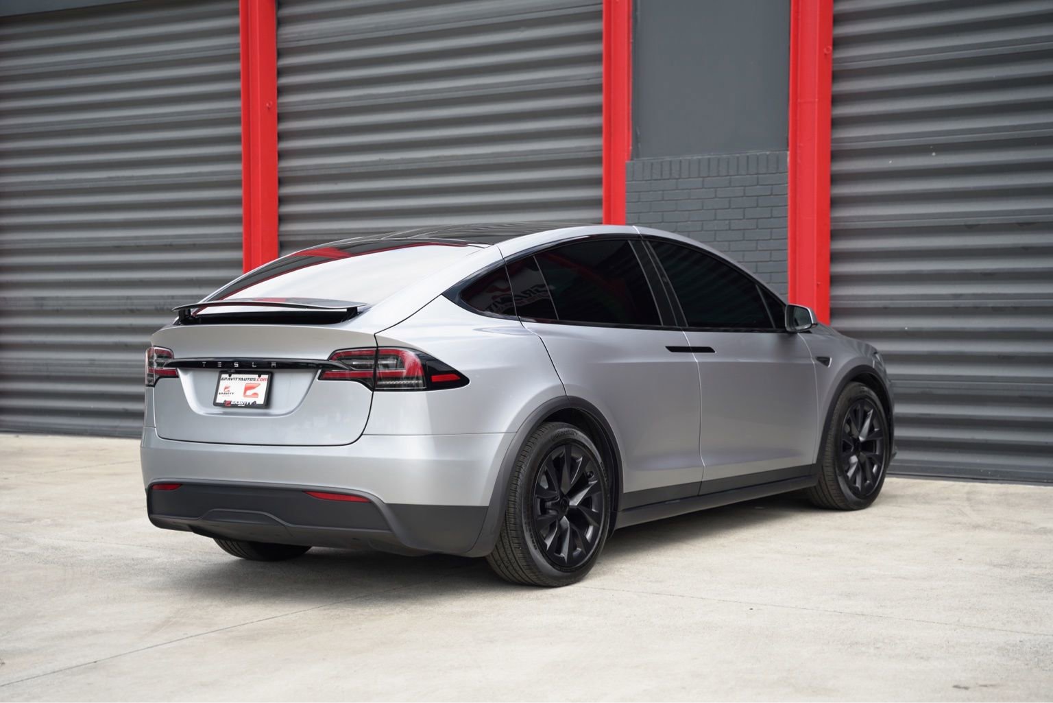 Used 2024 Tesla Model X image 4