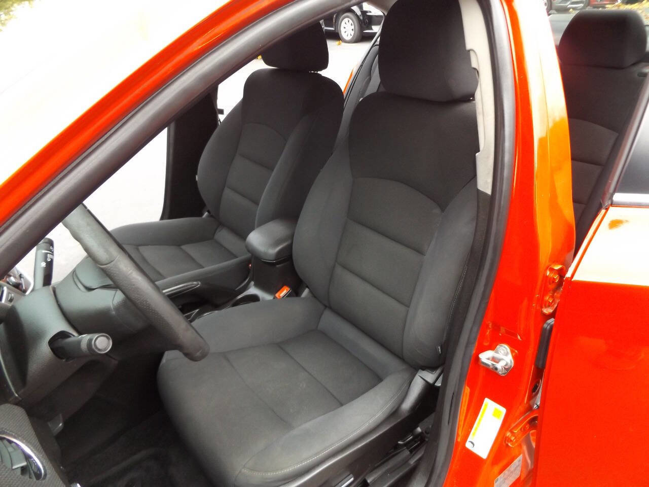 Used 2016 Chevrolet Cruze LT w/ Sun And Sound Package image 14