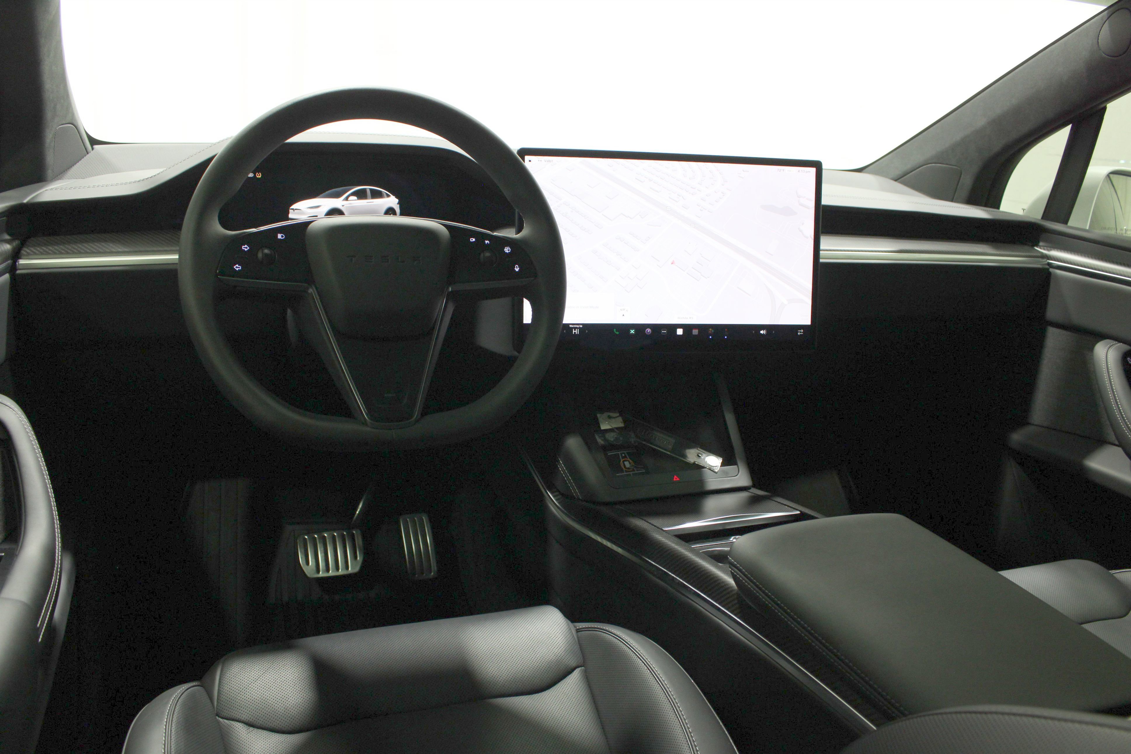 Used 2024 Tesla Model X Plaid AWD/4WD image 2