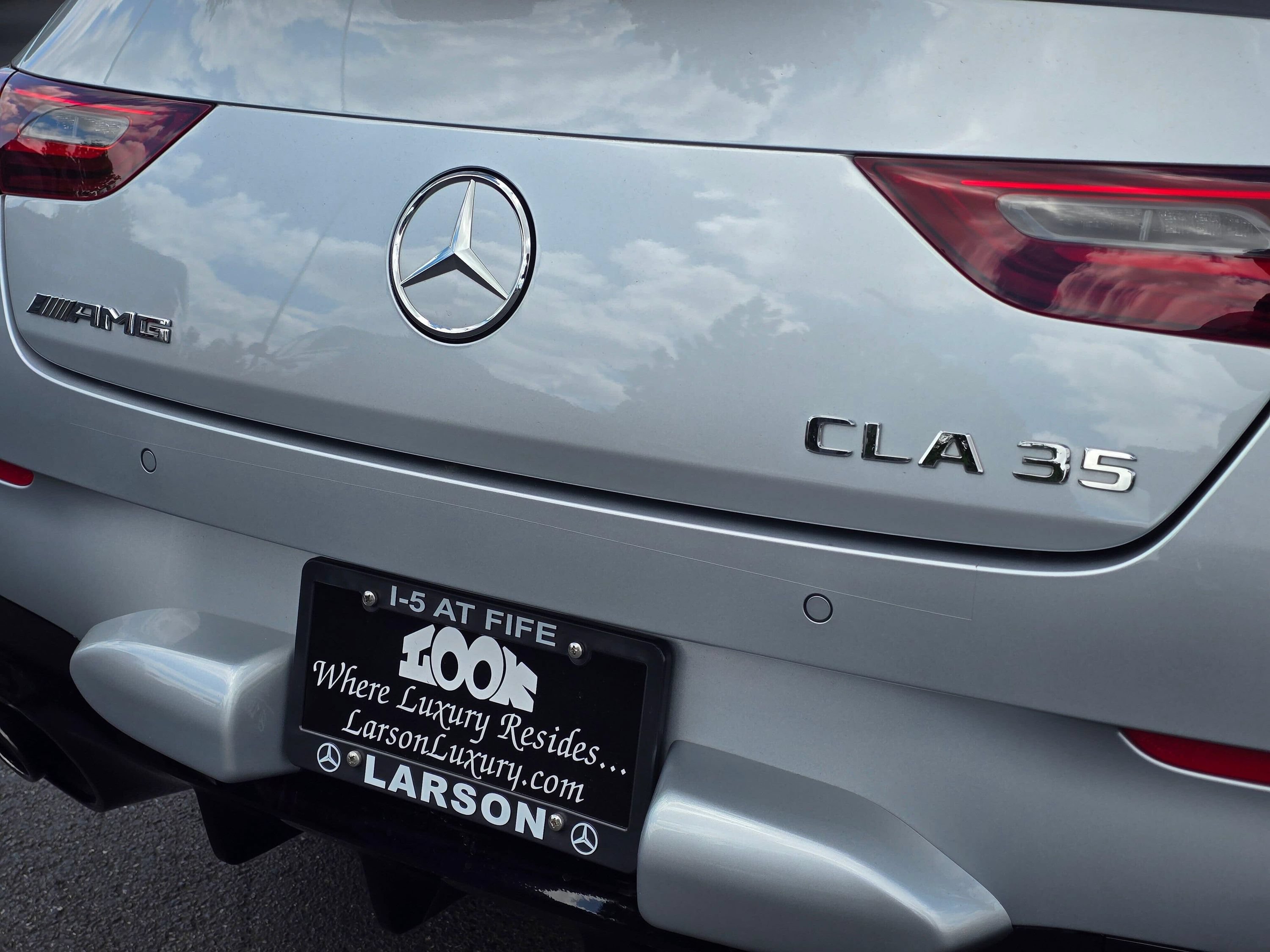 Used 2025 Mercedes-Benz CLA 35 AMG 4MATIC image 31