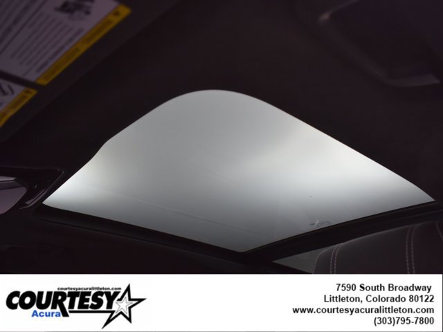 Used 2020 Land Rover Range Rover Velar S image 18