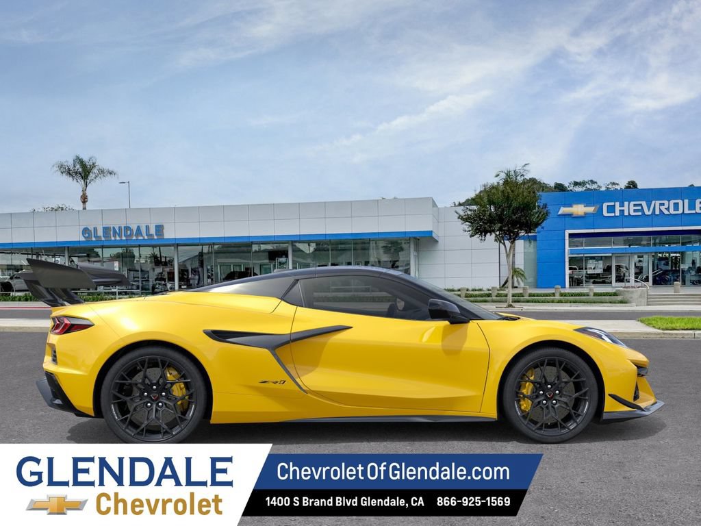 New 2027 Chevrolet Corvette ZR1 w/ ZR1 Carbon Fiber Aero Package RWD image 5
