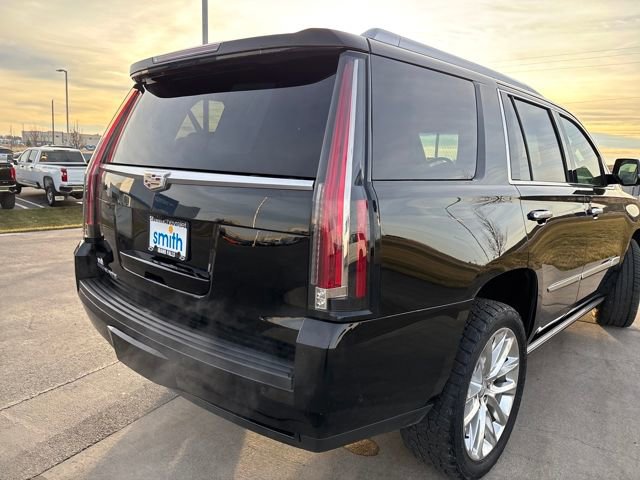 Certified 2018 Cadillac Escalade Premium Luxury image 31